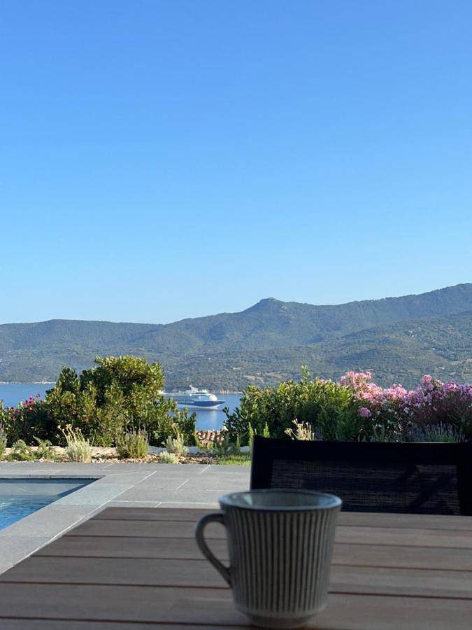 Villa pour 8 personnes, avec jardin ainsi que vue et piscine à Propriano - 2