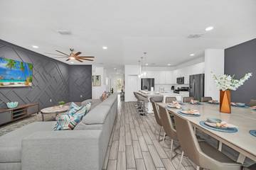 Vacation House for 24 Guests in Kissimmee, Florida, Picture 4