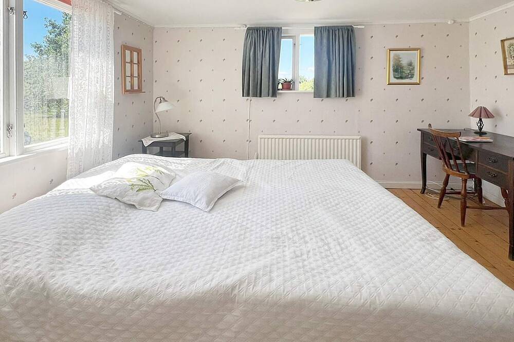 5 star holiday home in Urshult in Dunshult, Åsnen