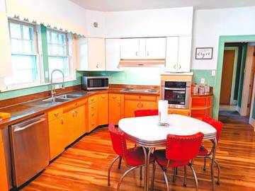 Vacation House for 10 Guests in Hot Springs, Ouachita National Forest, Picture 3