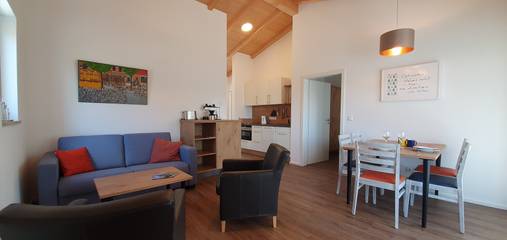 Ferienwohnung für 4 Personen in Grabenstätt, Chiemgauer Alpen, Bild 2
