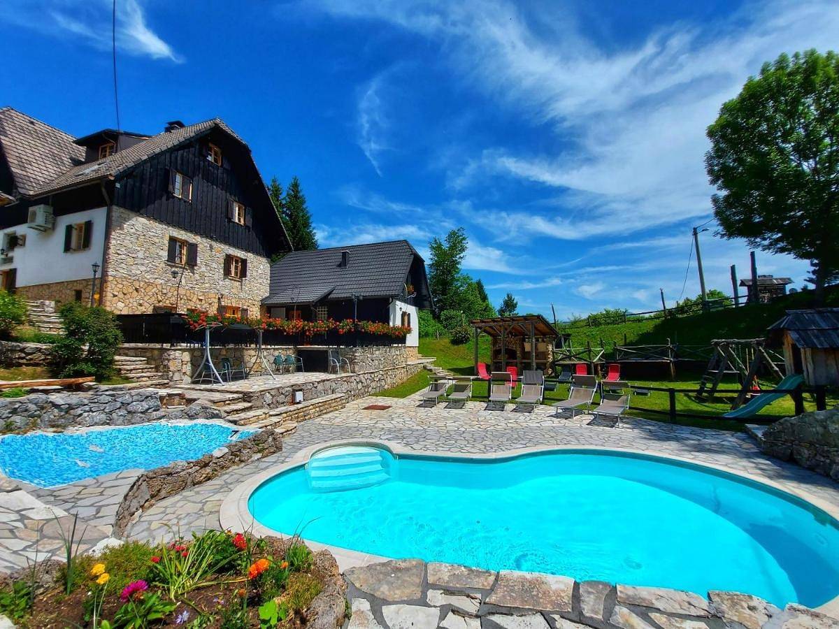 Plitvice Ethno House in Smoljanac, Plitvicemeren