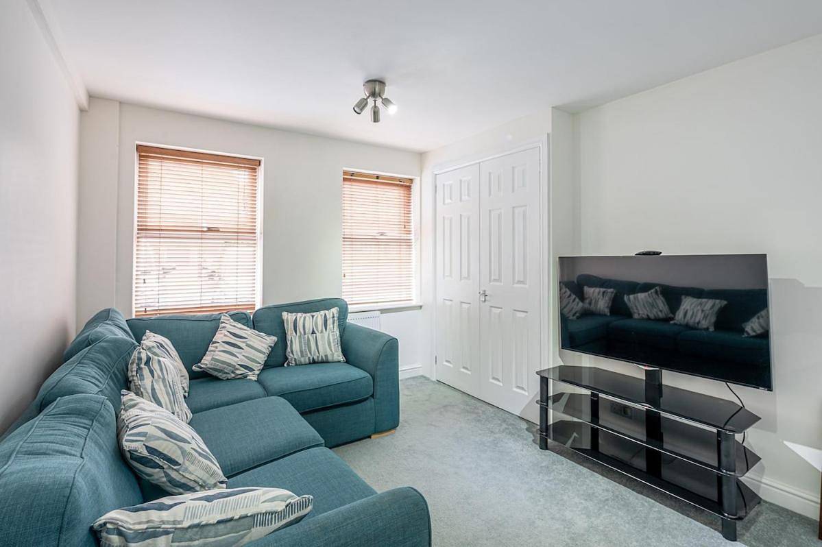 Four-Bedroom House in Addingham, West Yorkshire
