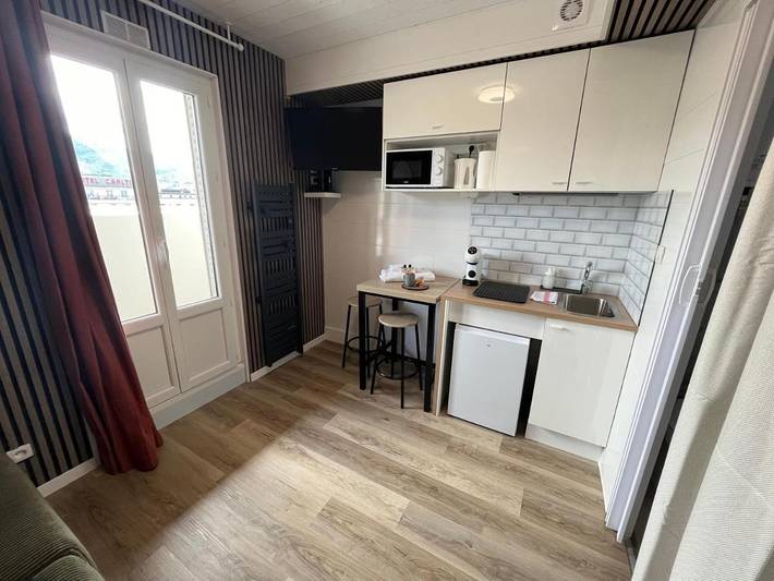 Gîte pour 2 personnes, avec vue et balcon dans Gare d'Annecy - 3