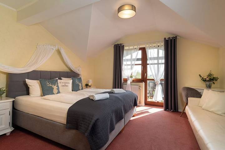 Ferienhaus für 20 Personen, mit Whirlpool und Garten sowie Sauna, mit Haustier in Neuschönau - 4