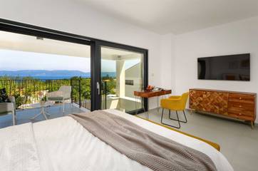 Strandhaus für 6 Personen, mit Pool und Garten, kinderfreundlich in Istrien