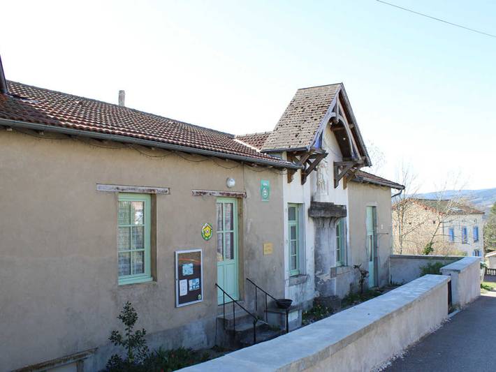 Gîte pour 14 personnes, avec jardin à La Chabanne - 3