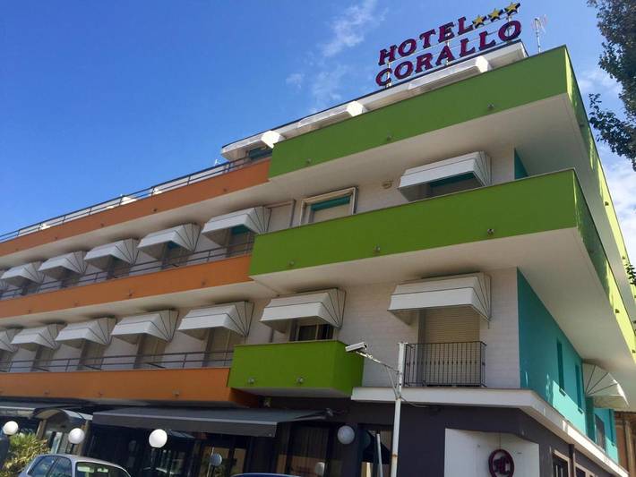 Appartamento per 3 persone, con balcone e piscina a Fano (Italia)