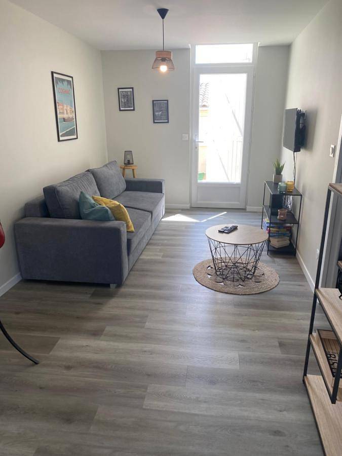 One-Bedroom House in Cognac, Charente