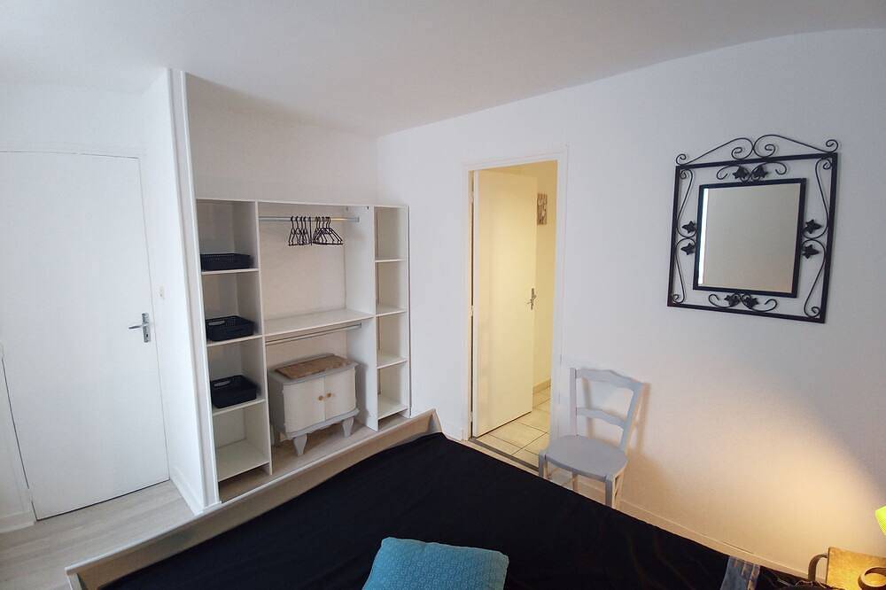 Appartement entier, Très bel appartement pour 4 personnes proche mer in Kerlouan, Région de Brest