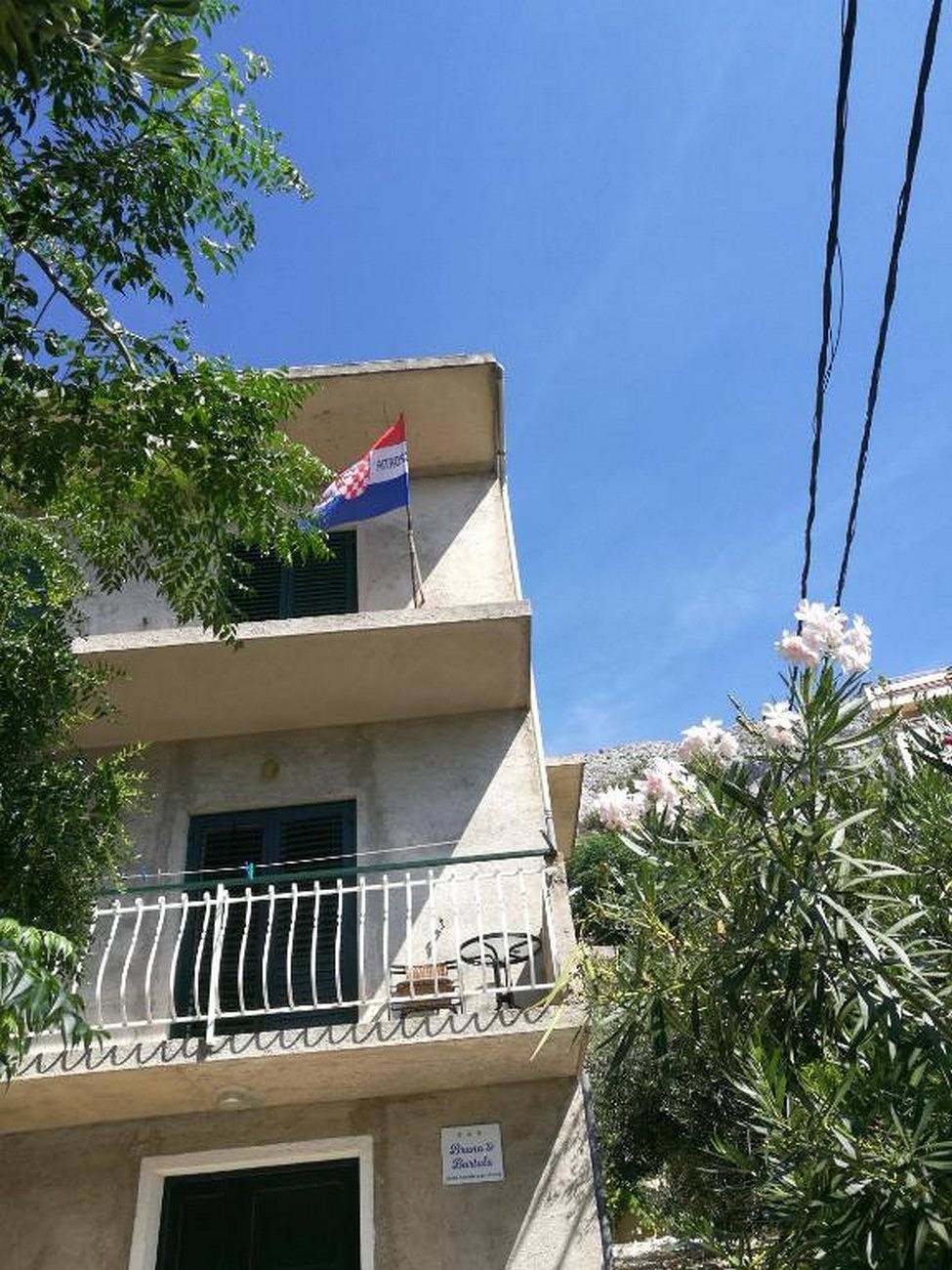 Cijeli apartman, Trosobni apartman s balkonom i pogledom na more Mimice, Omiš A-23074-a in Mimice, Omiš-Riviera