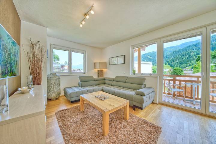 Ferienwohnung für 6 Personen, mit Balkon und Garten in Kaprun - 2