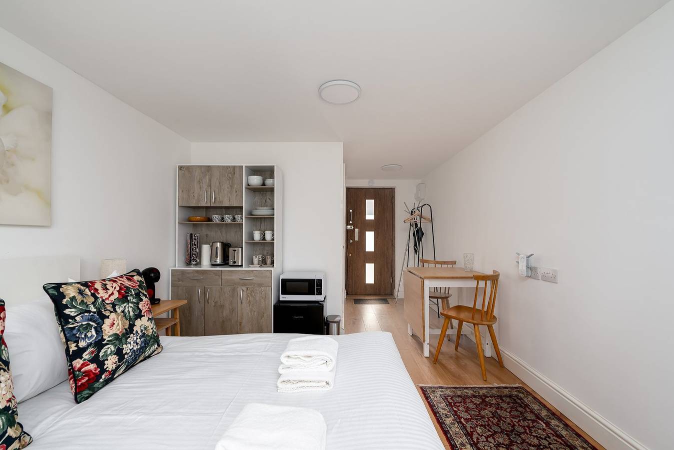 Entire apartment, Guestready - Charming studio with a private garden in London, South East England