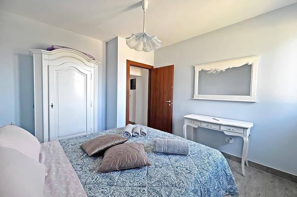 Panoramic home with fenced in yard in the heart of Val Comino, Atina, Italy in Atina, Frosinone Provinz