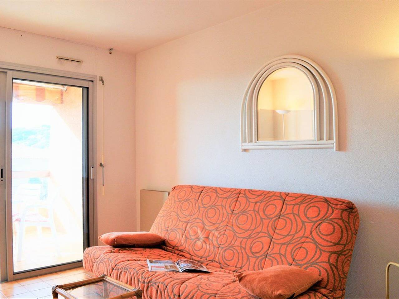 Entire apartment, Studio for 4, parking, pets allowed, near beach - Le Lavandou in Plage d'Aiguebelle, Le Lavandou