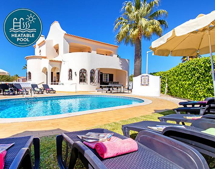 Villa para 22 pessoas, com Varanda e Terraço e ainda Jardim em Guia
