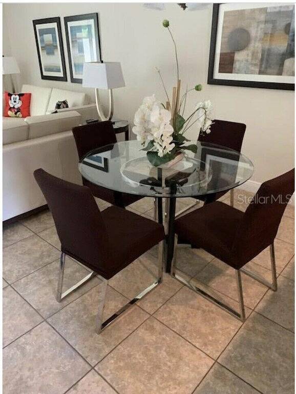 Casa vacacional para 8 personas, con piscina además de jacuzzi y terraza en Florida