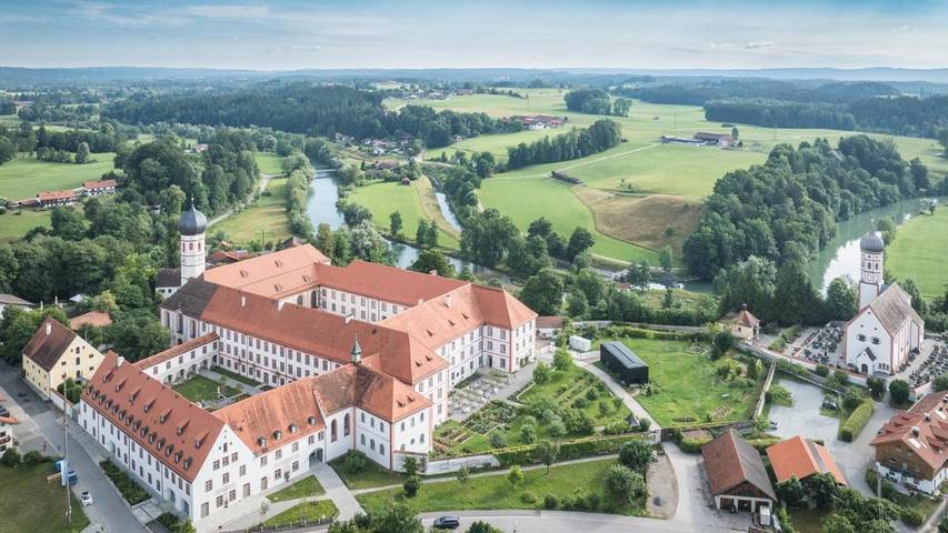 Hotel für 4 Personen, mit Garten und Ausblick sowie Terrasse