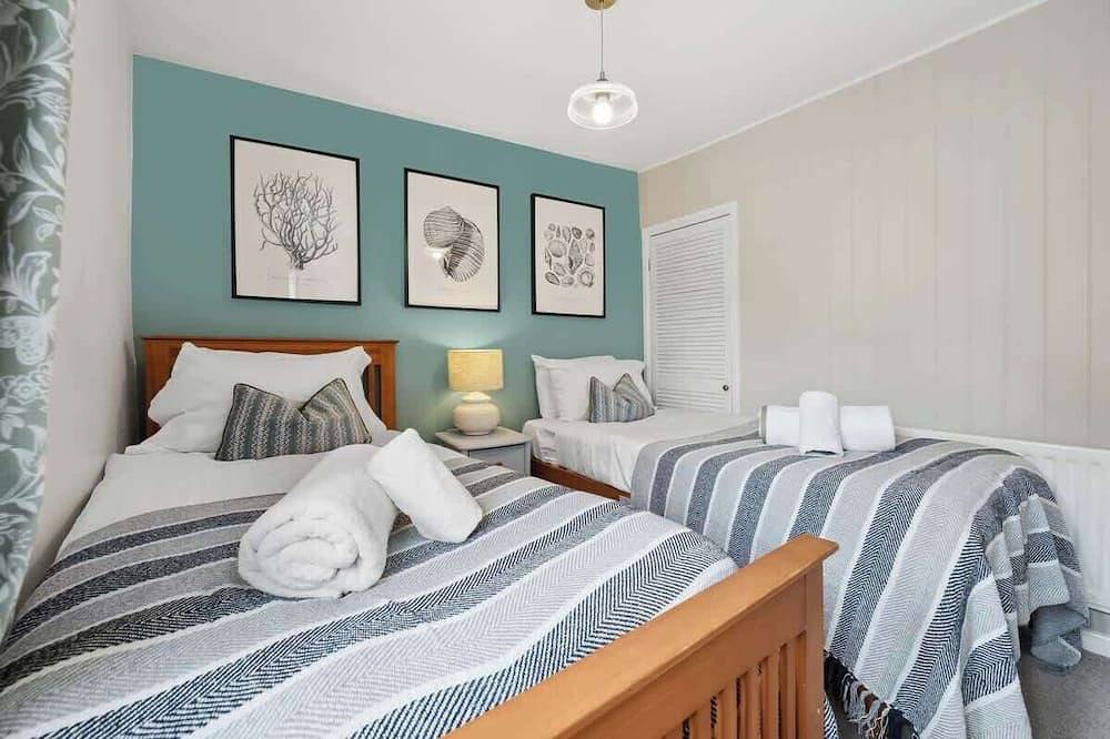 Lovely 2Br Cottage Spacious with Garden in Winchester, South Downs