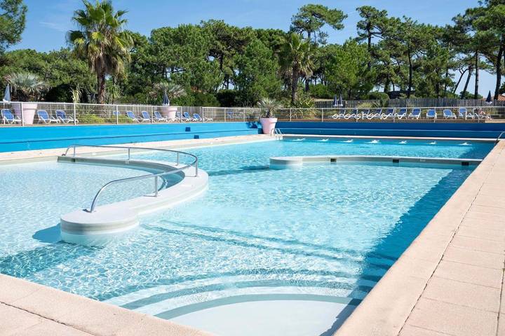 Hôtel pour 2 personnes, avec piscine ainsi que jardin et terrasse dans Plage De La Piste Capbreton - 3