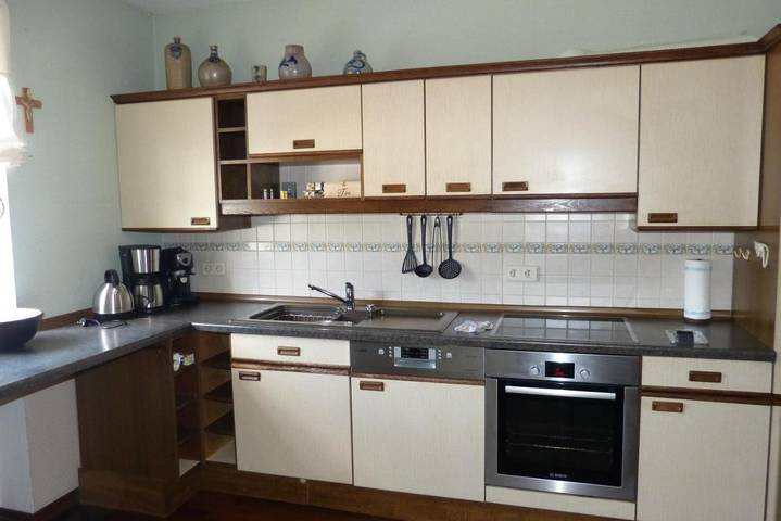 Ferienhaus für 6 Personen, mit Garten und Balkon in Daun - 4