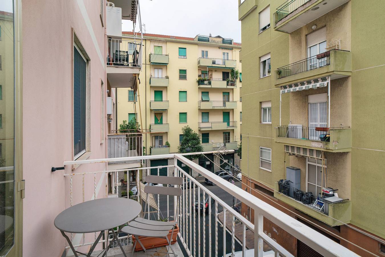 Apartamento entero, Apartamento 'Appartamento Di Andrea E Carlotta' con balcón y Wi-Fi in Albenga, Riviera di Ponente