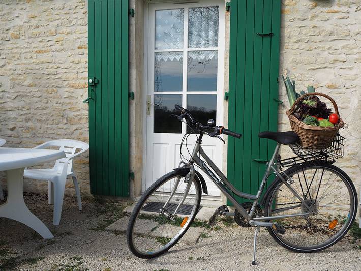 Gîte pour 6 personnes, avec terrasse et jardin, animaux acceptés
