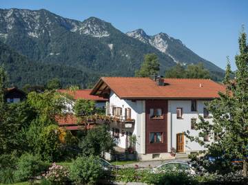 Ferienwohnung für 4 Personen, mit Balkon/Terrasse und Terrasse in Inzell