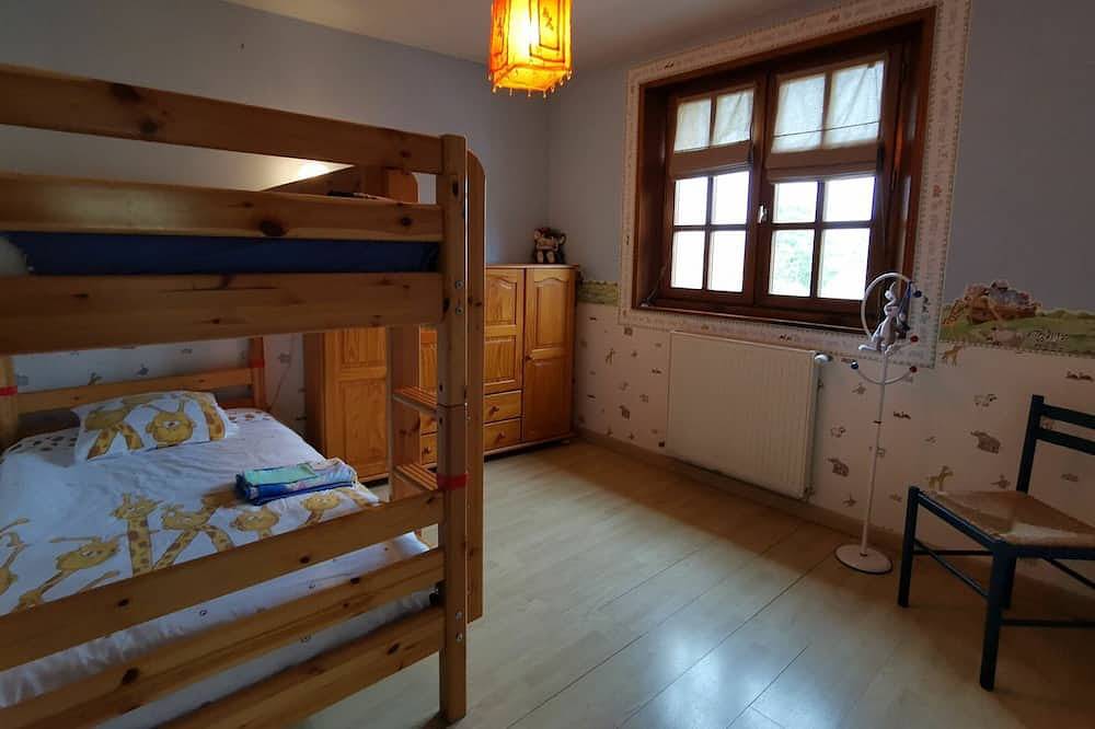Maison familiale au cœur de la Haute-Loire - Randos et découverte du Puy-en-Velay in Saint-Germain-Laprade, Haute-Loire