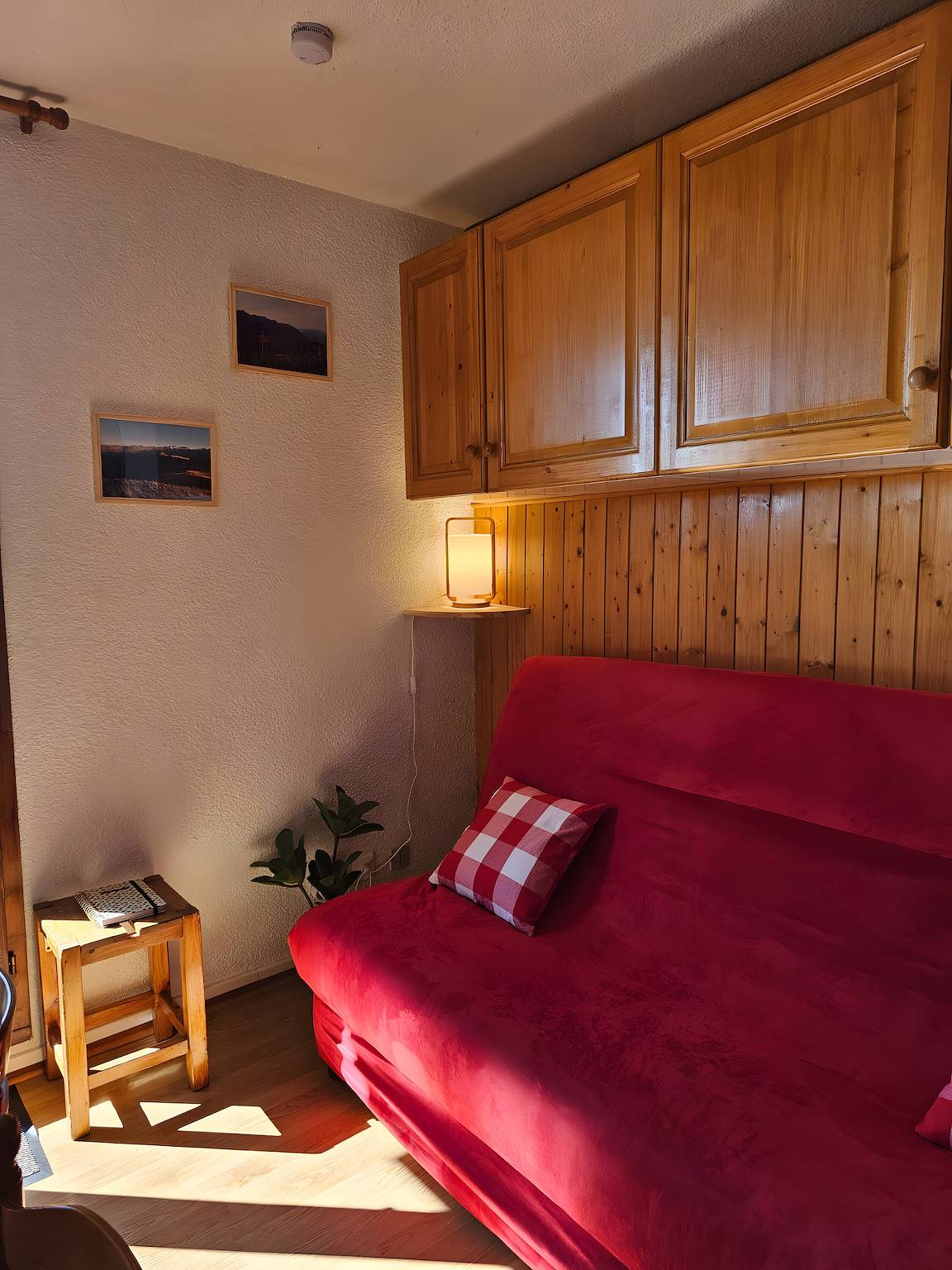 Apartamento entero, Apartamento 'Estudio' con vistas a la montaña, terraza privada y Wi-Fi in La Toussuire, Fontcouverte-la Toussuire