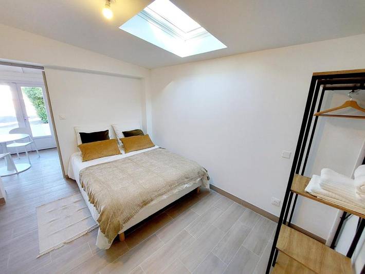 Gîte pour 2 personnes, avec terrasse à Odos - 4