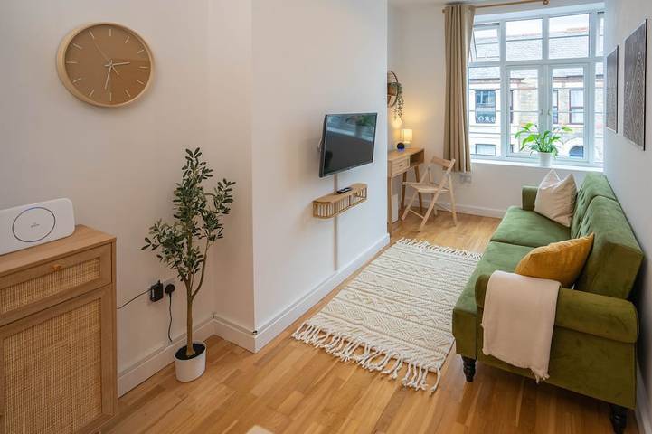 Apartment for 3 people, with terrace in Cambridge