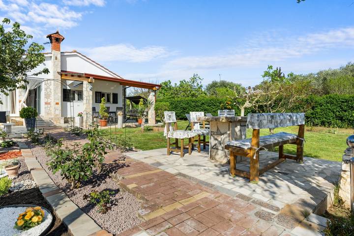Casa de vacaciones para 4 personas, con terraza y jardín, Se admiten mascotas - 1