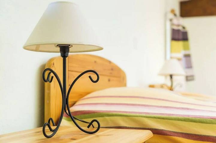 Gîte pour 6 personnes, avec jardin et piscine à Charols - 3