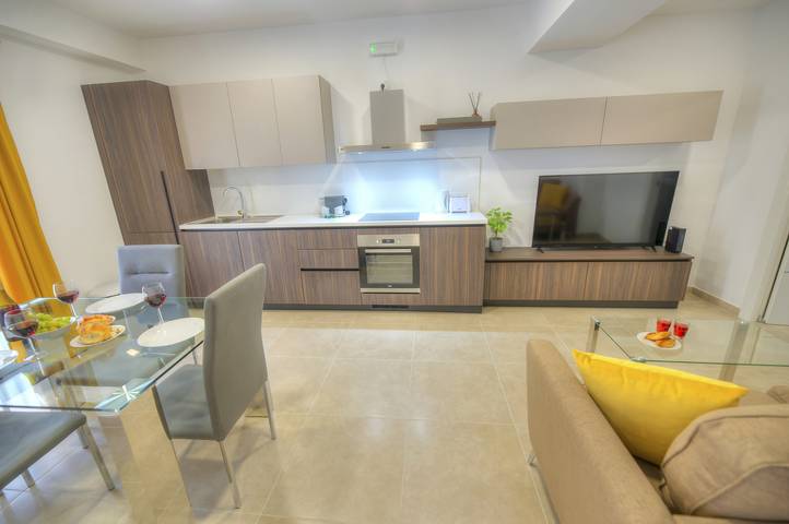 Gîte pour 4 personnes, avec balcon dans Gzira - 2