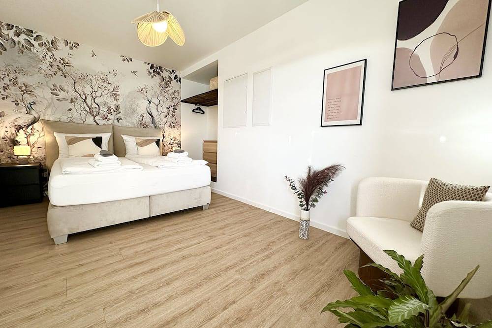 Appartement entier, Modern, Zentrumsnah mit Parkplatz und Balkon in Deutsches Eck, Coblence