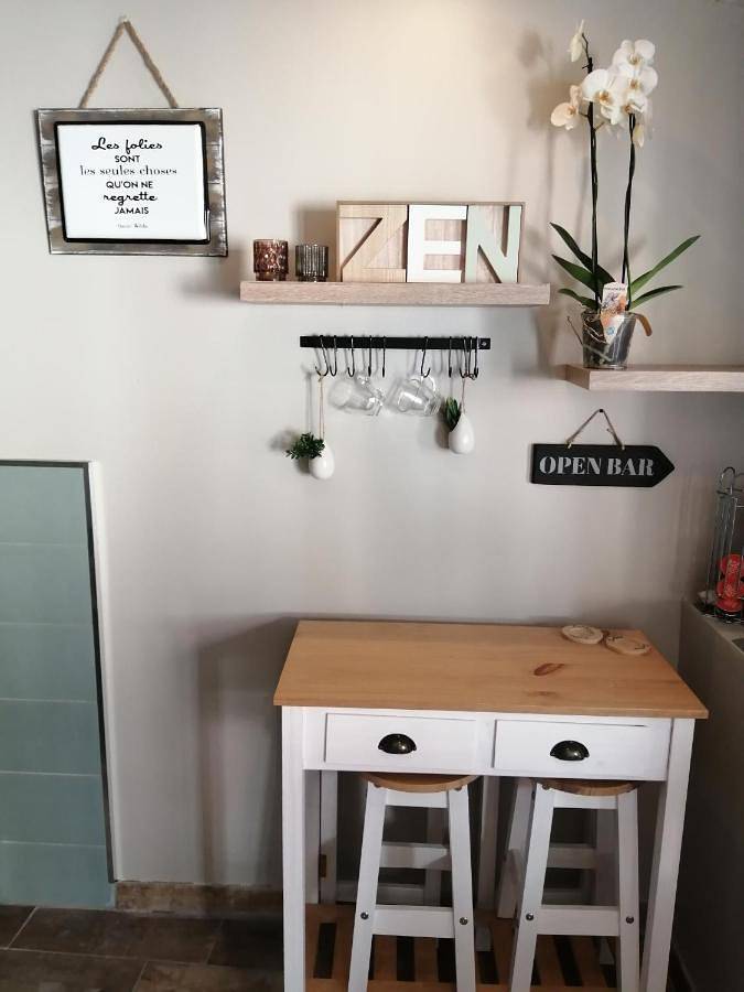 Location de vacances pour 4 personnes, avec sauna ainsi que jacuzzi et terrasse dans Yerville - 3