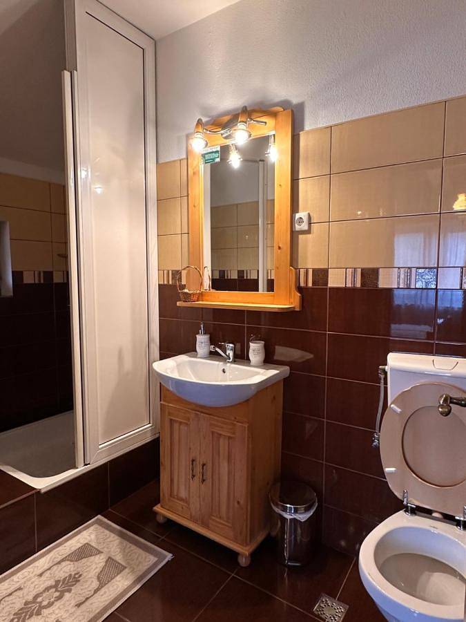 Gîte pour 2 personnes, avec jardin et vue dans Breb - 2