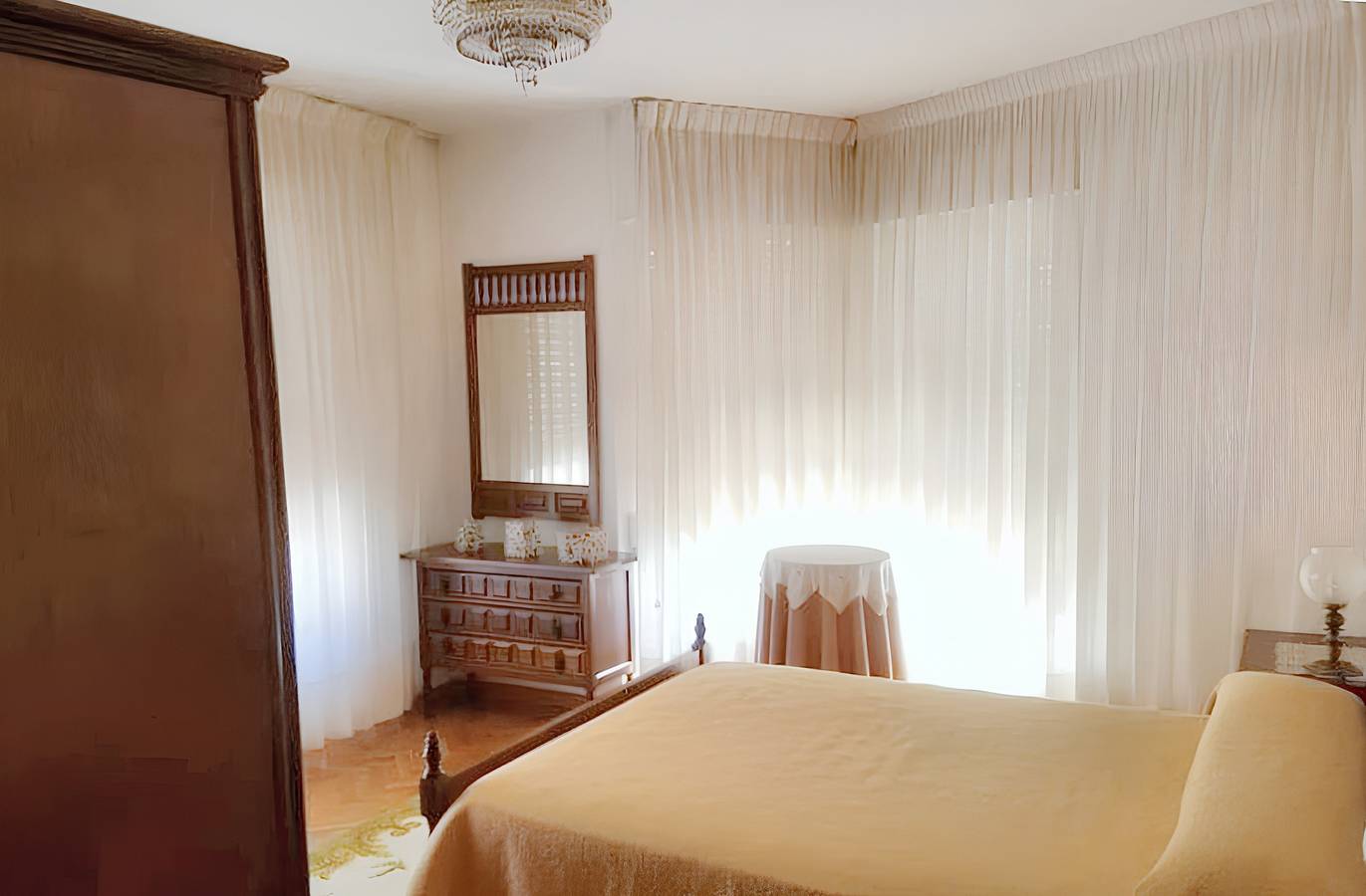 Entire apartment, Cosy Apartment in Potes, 105 m², Mountain View in Potes, Cordillera Cantábrica