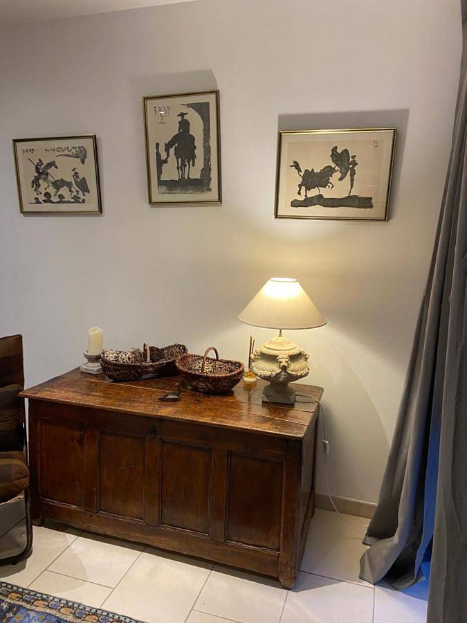 Location de vacances pour 2 personnes, avec jardin ainsi que piscine et vue, adapté aux familles à Mallemort - 3