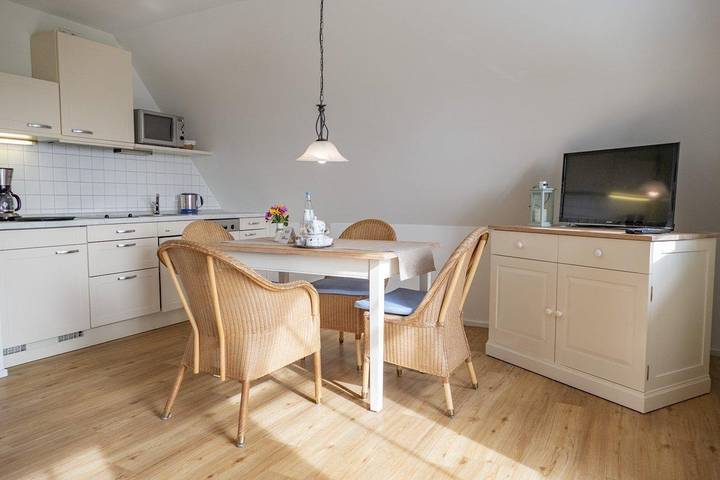 Ferienwohnung für 2 Personen, mit Balkon auf Baltrum - 2