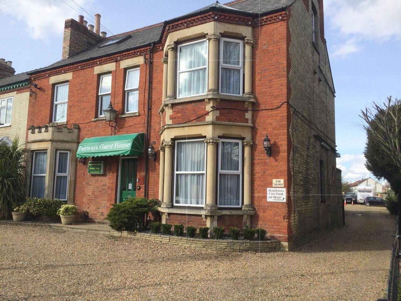 Fairways Guest House in Coleridge Ward, Cambridge