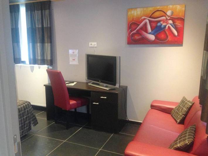 Location de vacances pour 2 personnes, avec jardin à La Louvière - 4