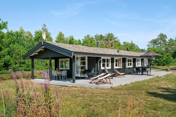 Ferienhaus mit Meerblick für 10 Personen, mit Terrasse auf Læsø