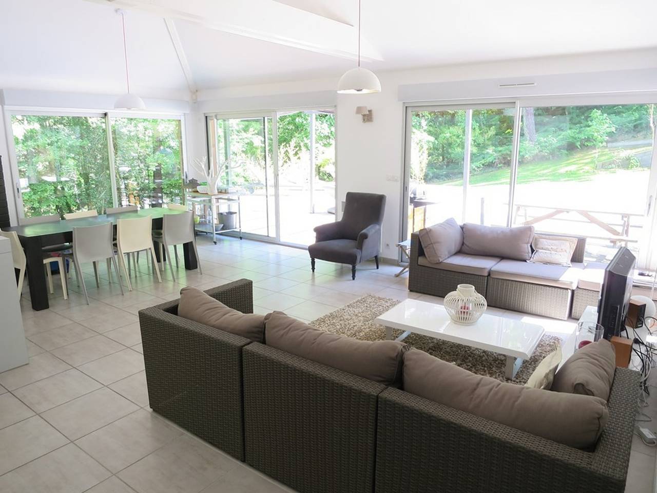 Villa moderne avec piscine chauffée, jardin, et terrain de pétanque - Près du lac et du golf in Biscarrosse, Côte d’Argent