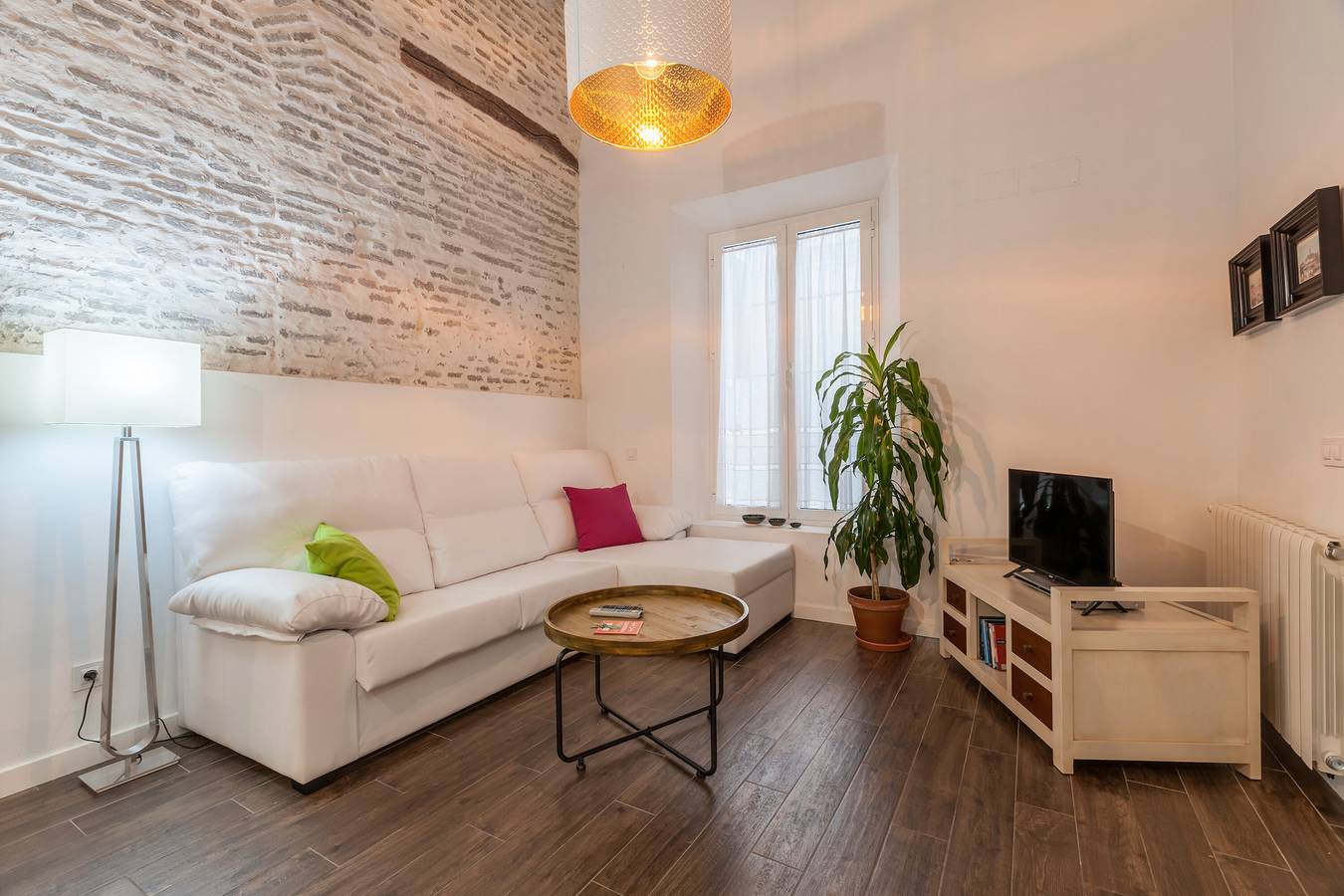 Casa de Vacaciones 'Orbyz' con Wi-Fi y Aire Acondicionado in Casco Antiguo, Sevilla