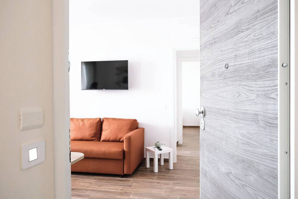 Appartement entier, 2 minutes from the port. Perfect for a romantic getaway or a rejuvenating weekend getaway. in Milazzo, Province de Messina