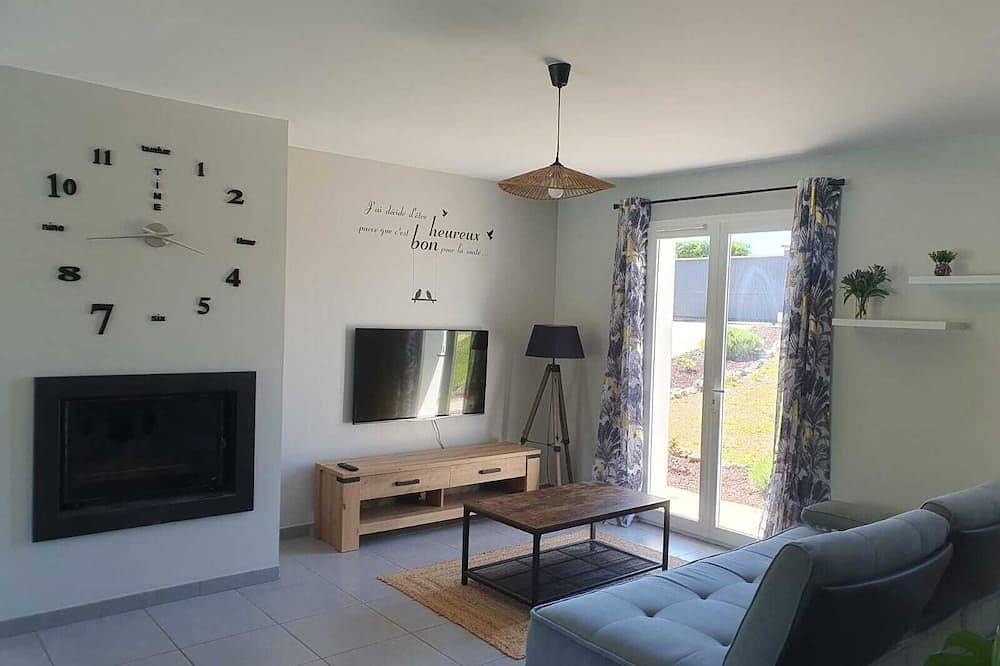 Villa Avec Piscine 10 Pers in Castelnau-de-Montmiral, Albi und Umgebung