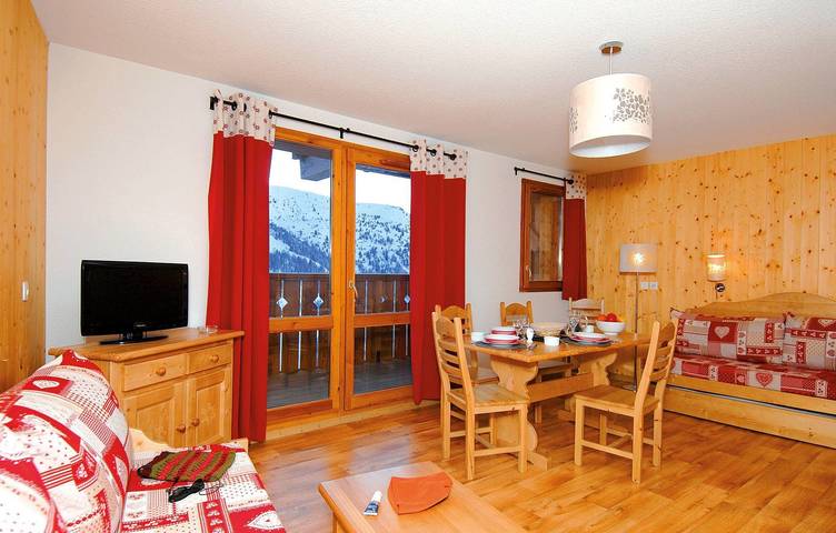 Chalet pour 8 personnes, avec piscine ainsi que balcon et sauna, animaux acceptés à Valmeinier - 2