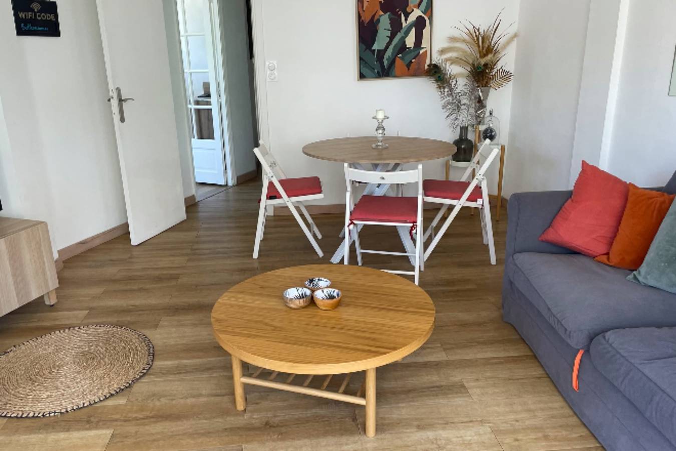 Ganze Wohnung, Facing the sea, 2 steps from the beaches in Juan-les-Pins, Antibes